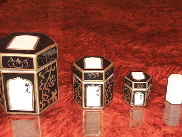 奉心堂に納骨する骨壺サイズ